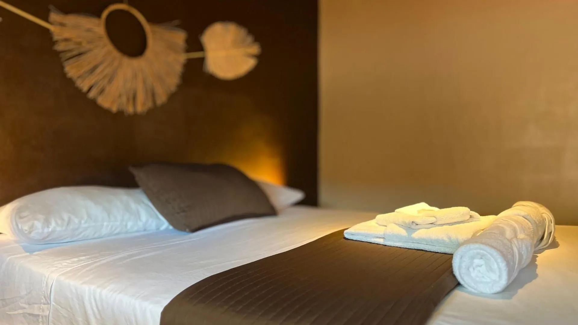 Moka House Aparthotel Santo Domingo 0*,
